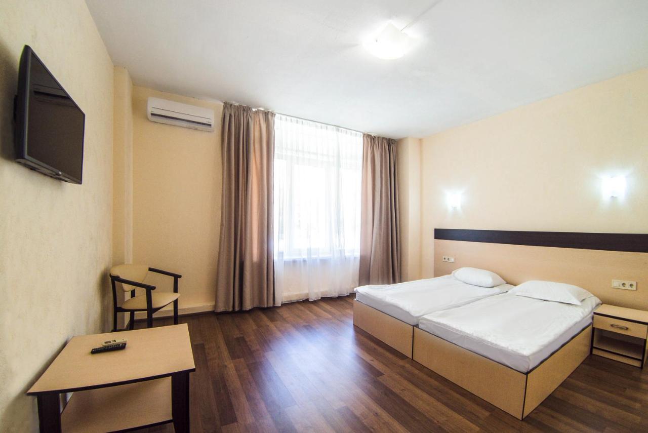 Gold Bugaz Black Sea Hotel Group เฮรีบอฟกา ภายนอก รูปภาพ